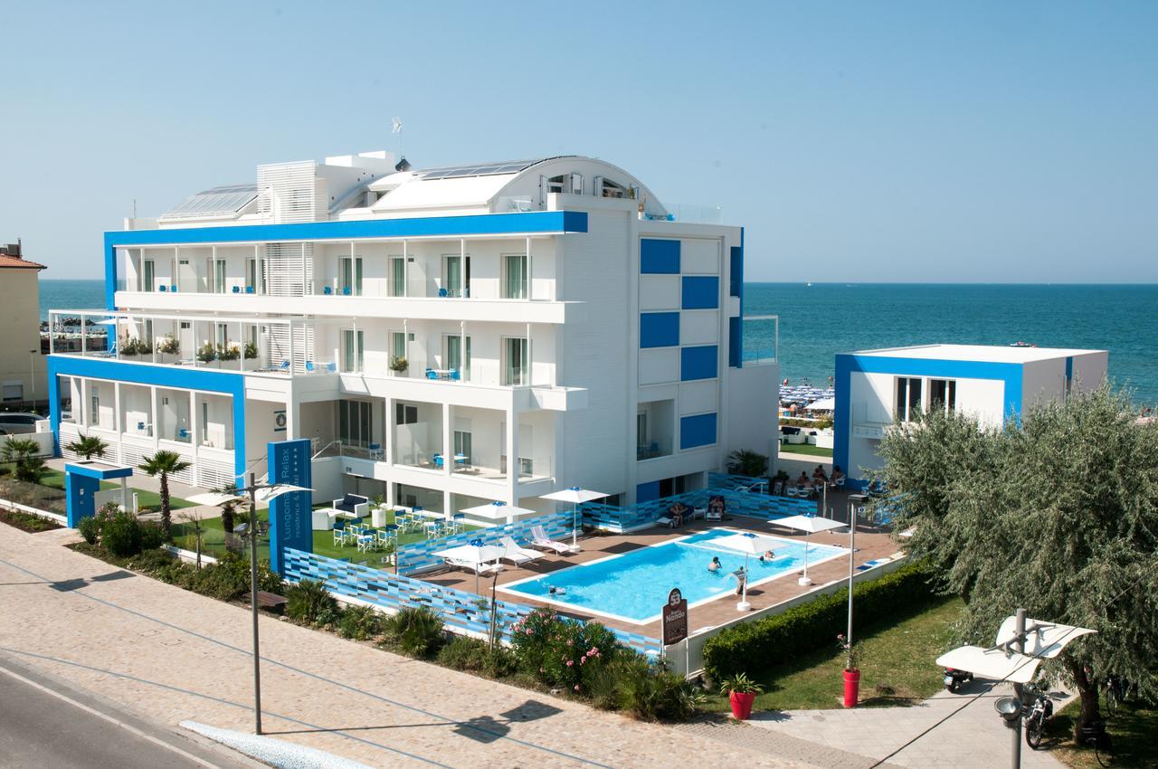 Lungomare Relax Residence Misano Adriatico Bagian luar foto